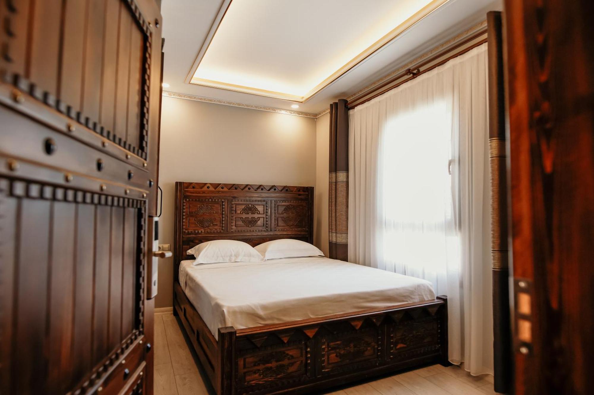 Minessa Konagi * Mardin